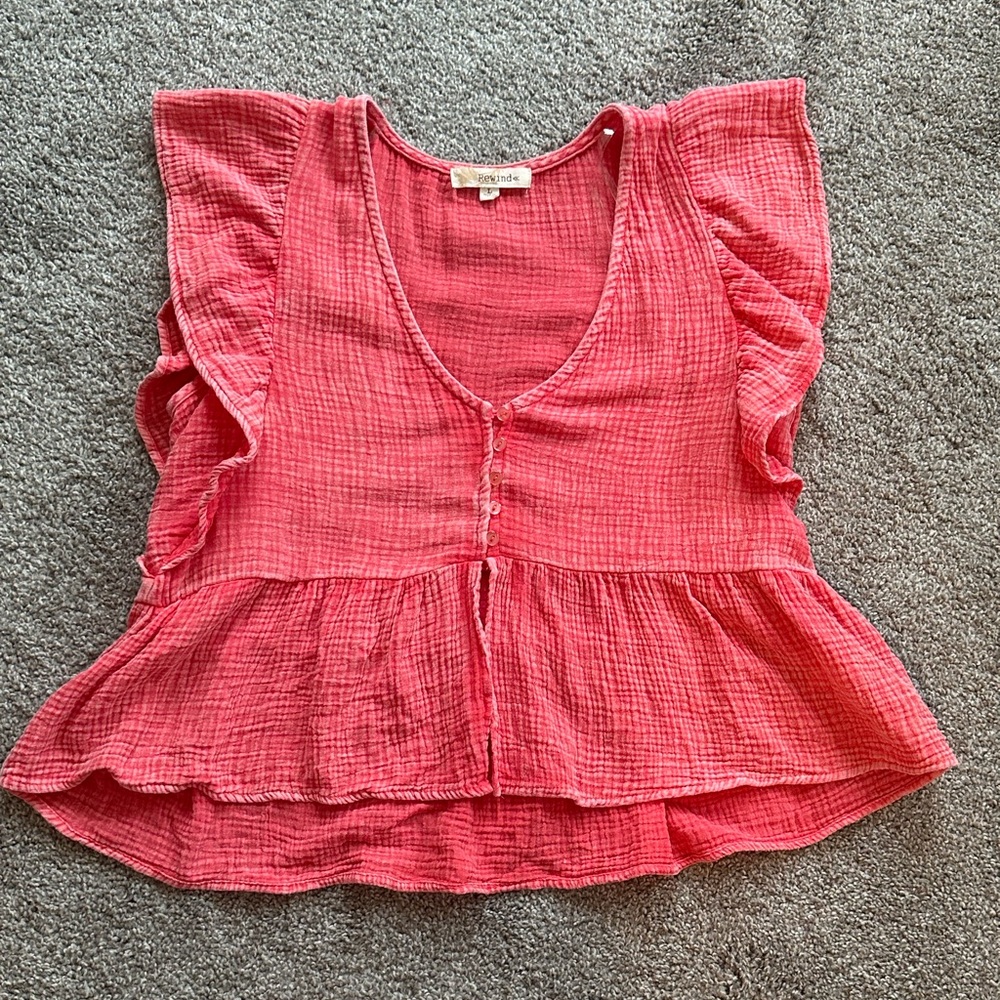 Rewind Coral Textured Ruffle Top - Picture 8 of 10